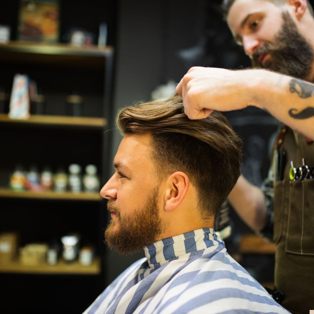 2 mobile phones mockup